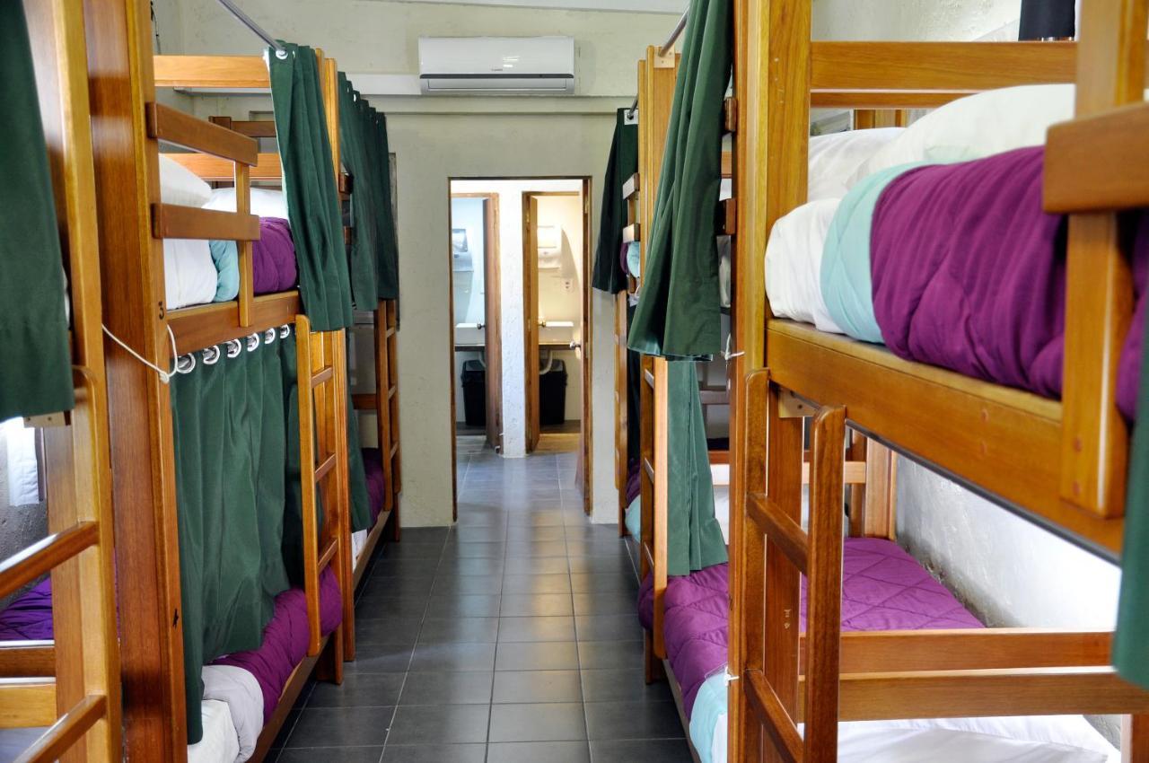 Casa Alevines Hostel & Suitesプンタ・デル・エステ エクステリア 写真