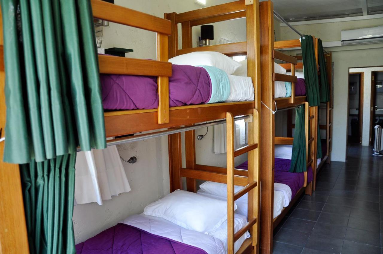 Casa Alevines Hostel & Suitesプンタ・デル・エステ エクステリア 写真