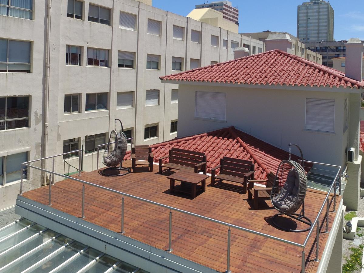 Casa Alevines Hostel & Suitesプンタ・デル・エステ エクステリア 写真