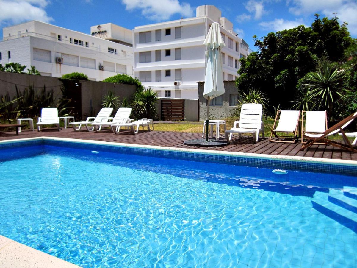 Casa Alevines Hostel & Suitesプンタ・デル・エステ エクステリア 写真